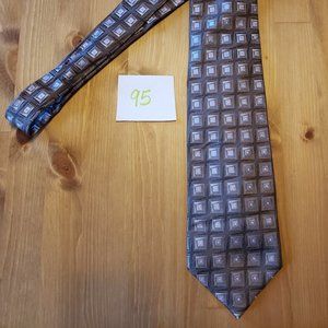 Karako Collection tie - Tan with pink dots- NWOT
